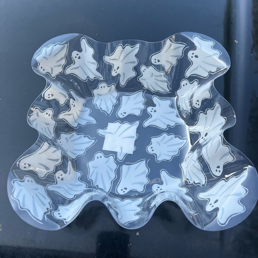 New Ghost Patterned Wavy Candy Bowl